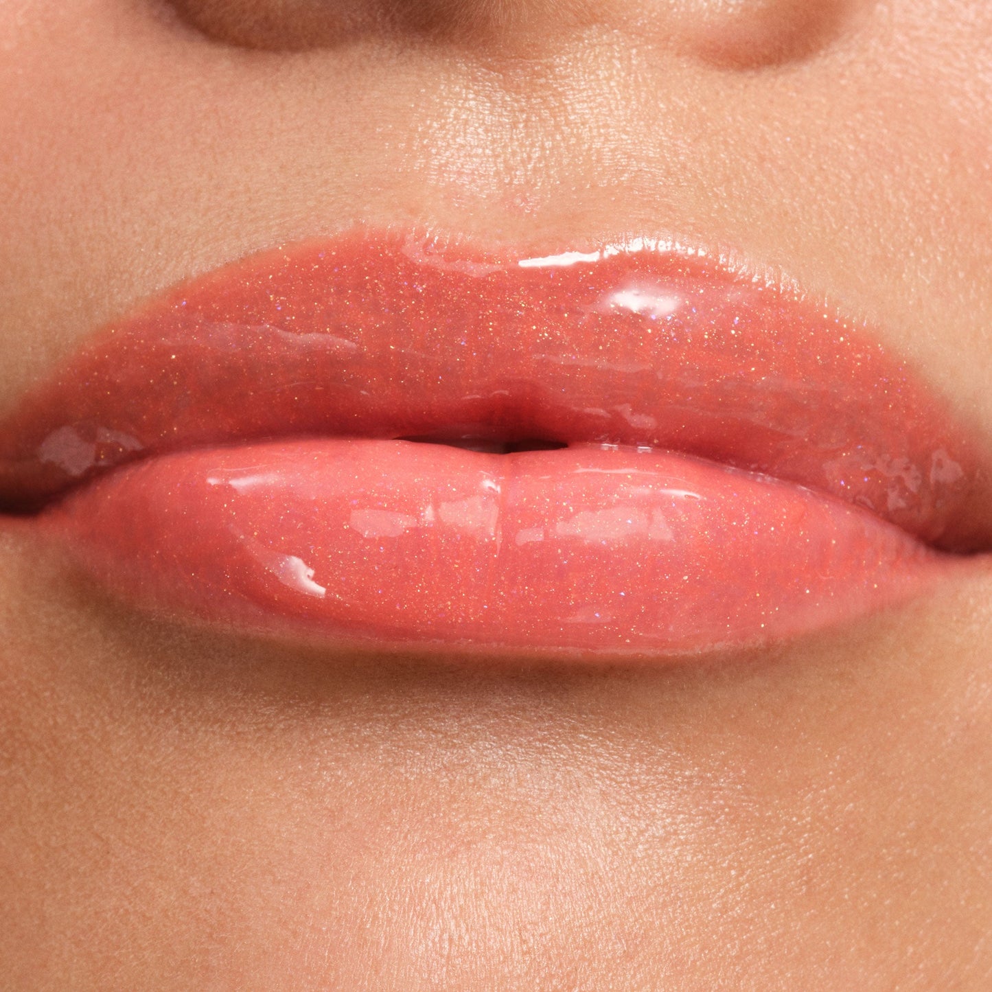 phyto-glow-lip-balm-shimmer-comet-a2 NATR-60140-Phyto-Glow-Lip-Hover-Comet.jpg