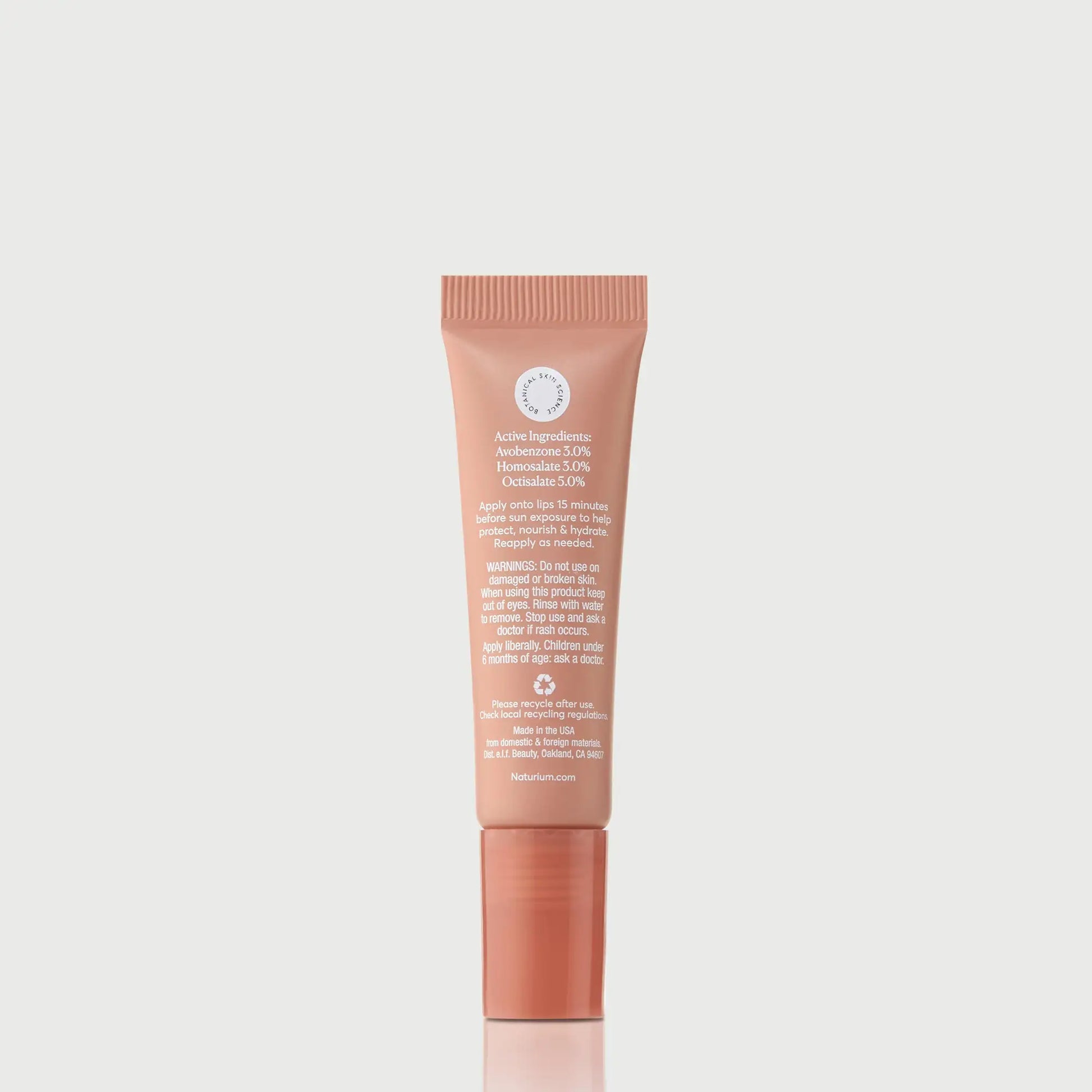 phyto-glow-lip-balm-spf-45-getaway-t6 NATR-10126_PhytoGlow_SPF_Getaway_primary_capon_back_bonebkgd_1.webp